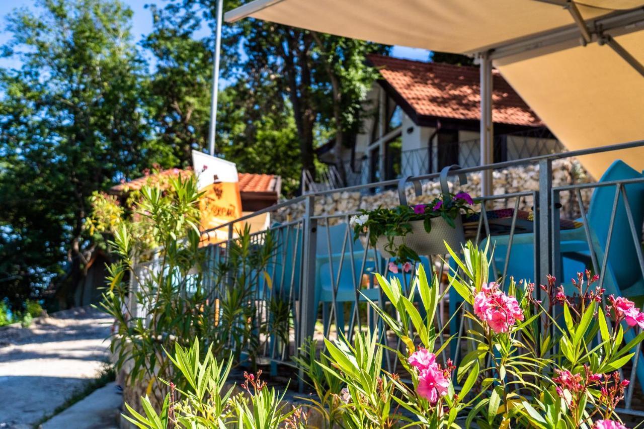 Къщички Синьо Лято, Черноморец - Варна - Blue Summer Houses Varna Exterior foto